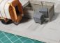 Preview: zwei Müllcontainer in einer Betonabgrenzung (einem Betonzaun) 1:87 H0 3D-/Lasercut-Modell 