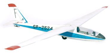 Segelflugzeug SZD-24 Foka (die Robbe) 1:33 präzise