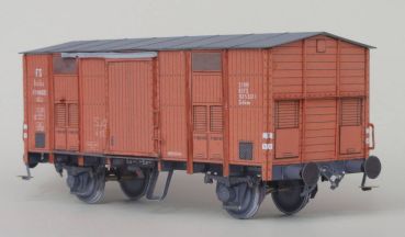 typischer italienischer Güterwagen mit Firstdach Typ F, braun (1946), 1:45
