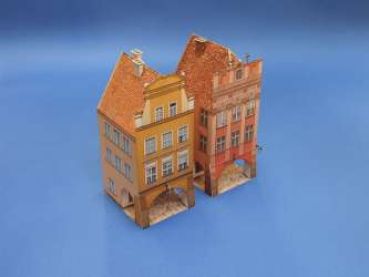 Altstadt-Set Nr.4 mit zwei Häusern (mit einer optionalen Fassade) 1:87 (H0) deutsche Anleitung