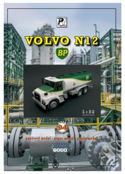 Schwerer Tanklastwagen Volvo N12 (Bj. nach 1987) des Mineralölunternehmens BP 1:32