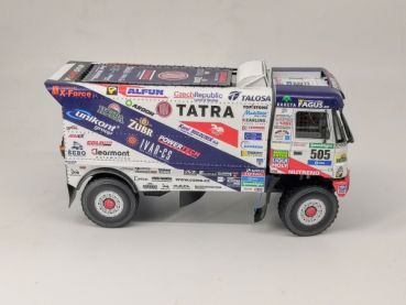 Tatra T815 Fat Boy in zwei optionalen Darstellungen: Dakar Rallye 2015 oder 2016 1:32 dekorativ!