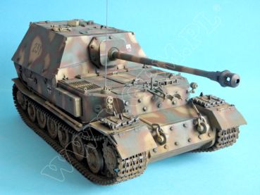 Jagdpanzer Sd.Kfz.184 Ferdinand 1:25 inkl. LC-Spanten-/-Kettensatz