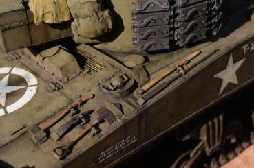 M4A4 Sherman Vc Firefly "Velikye Luki" (Falaise, 1944) 1:25 extrem