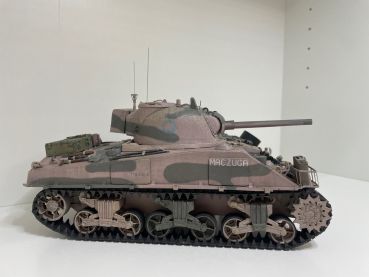 Mittelschwerer Panzer M4A2 Sherman III 1:25