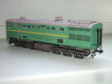 transsiberische Diesellokomotive 2TE 10W (eine Sektion) 1:87