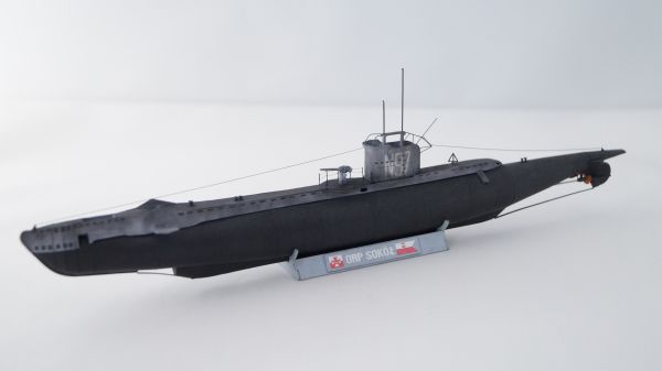2 U-Boote britischer U-Klasse (ORP Dzik und ORP Sokol) 1:200 + Pläne HMS Trial (1790) +...
