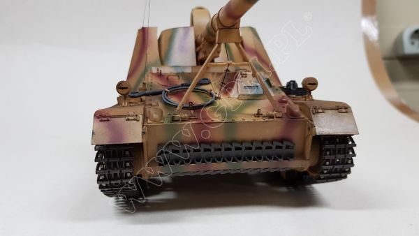 Panzerjäger „Nashorn“ (Sd.Kfz. 164) 1:25  GPM 580