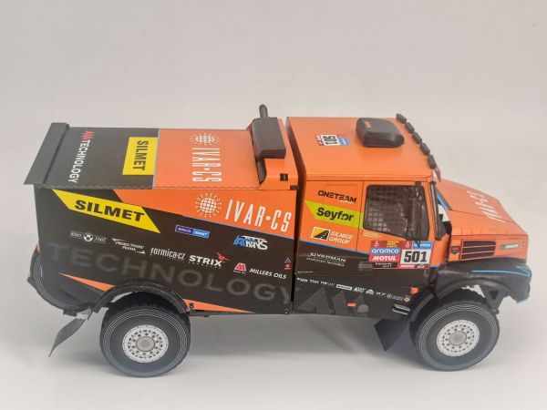 Rallye-Fahrzeug Iveco "Cenda" Rallye Dakar 2023 oder optional 2024 1:32 extrempräzise