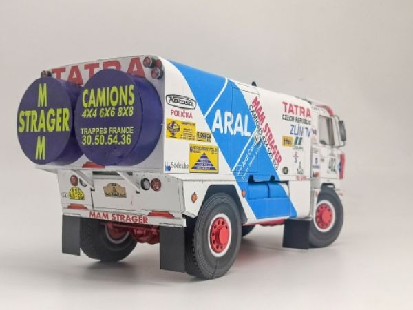 Tatra T815 – 290R75 4x4.1 HAS (Startnummer 402 „Aral“ der Dakar-Rallye 1994) 1:25