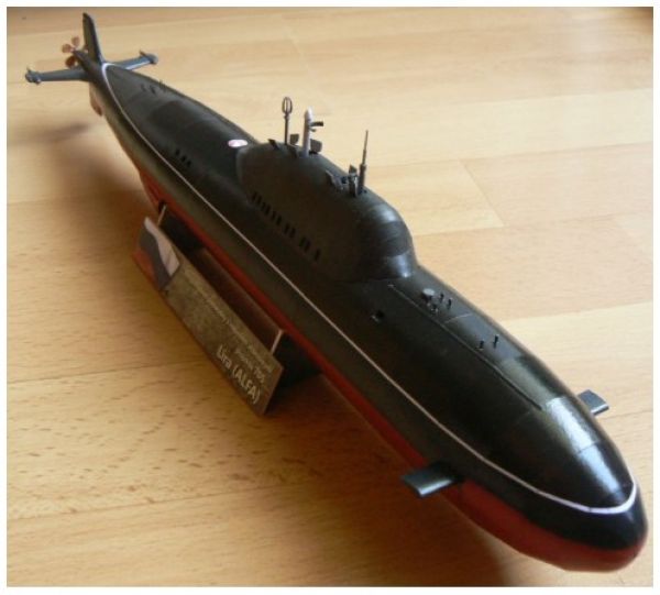 sowjetisches U-Boot Alfa Lira-Klasse (Projekt 705) 1969 1:200