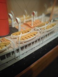 18 Rettungsboote der RMS Carpathia 1:400 weiß (415a-D)